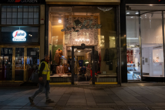 Adventabend in der Wiener Innenstadt, coronavirusbeding sind wenig Menschen unterwegs