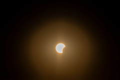 Sonnenfinsternis am 12.8.2026 ca. 18:30 UTC Aufgenommen von einem Ort nahe Wolkersdorf (Niederösterreich) in Österreich
