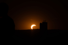 Sonnenfinsternis am 12.8.2026 ca. 18:30 UTC Aufgenommen von einem Ort nahe Wolkersdorf (Niederösterreich) in Österreich
